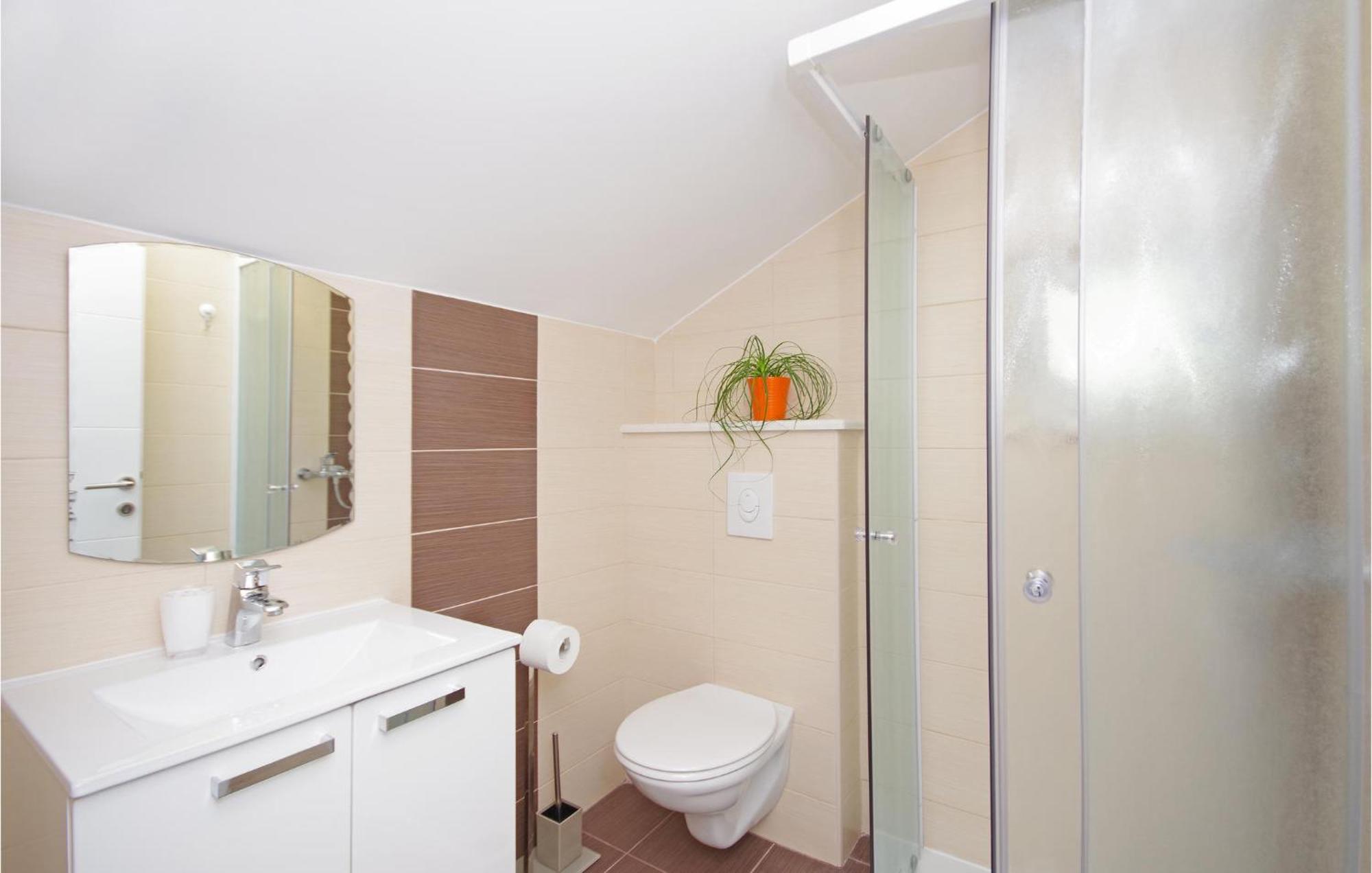 Awesome Home In Drvenik With Wifi エクステリア 写真