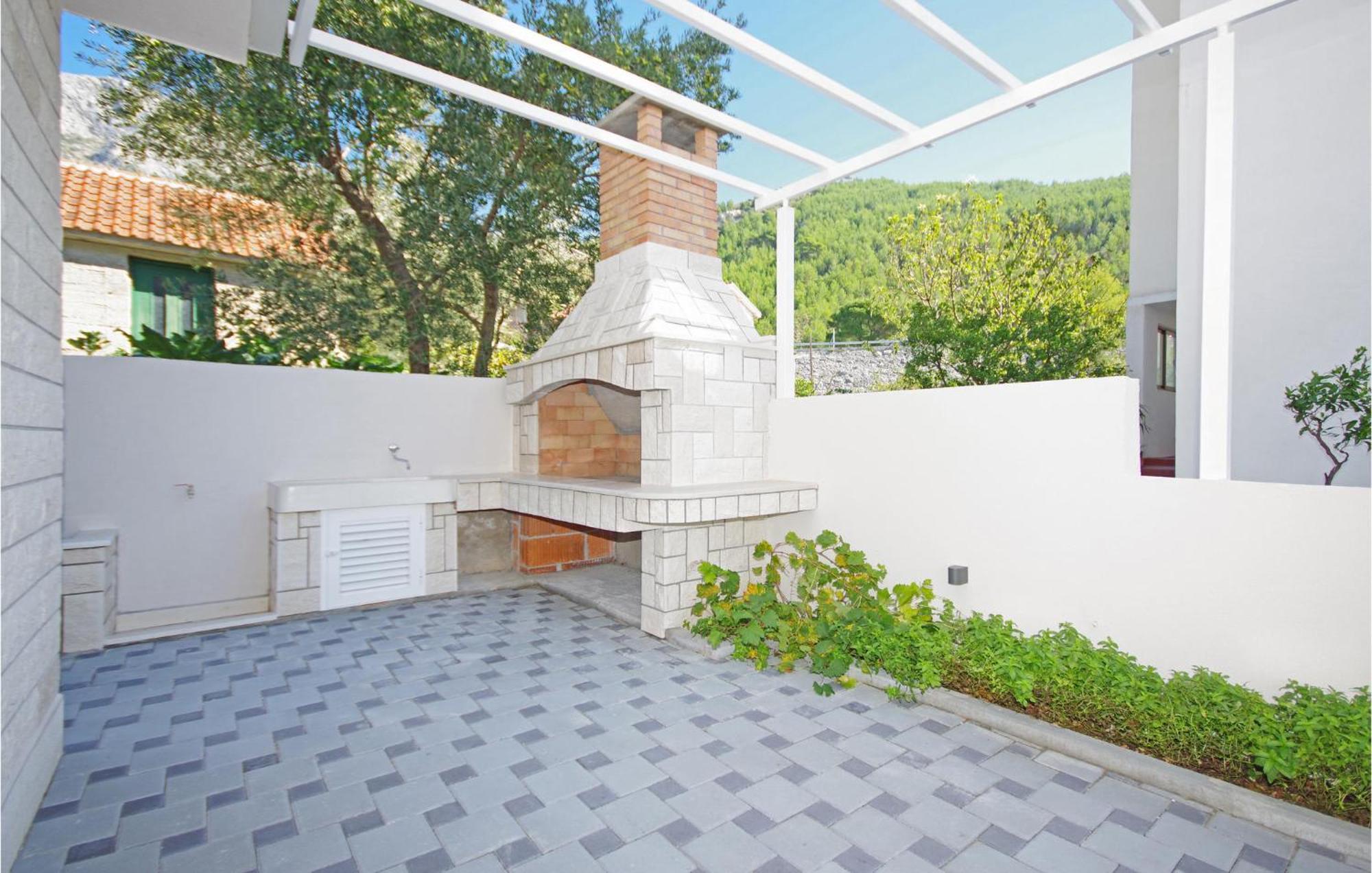 Awesome Home In Drvenik With Wifi エクステリア 写真